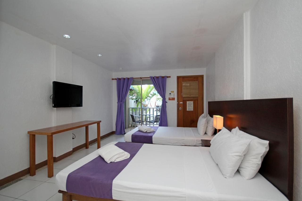 Mr Holidays Hotel Balabag  Buitenkant foto