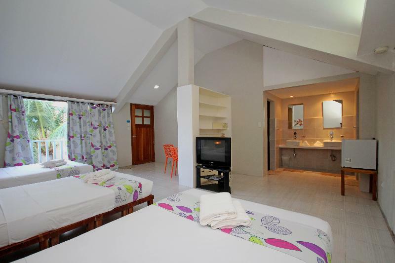Mr Holidays Hotel Balabag  Buitenkant foto