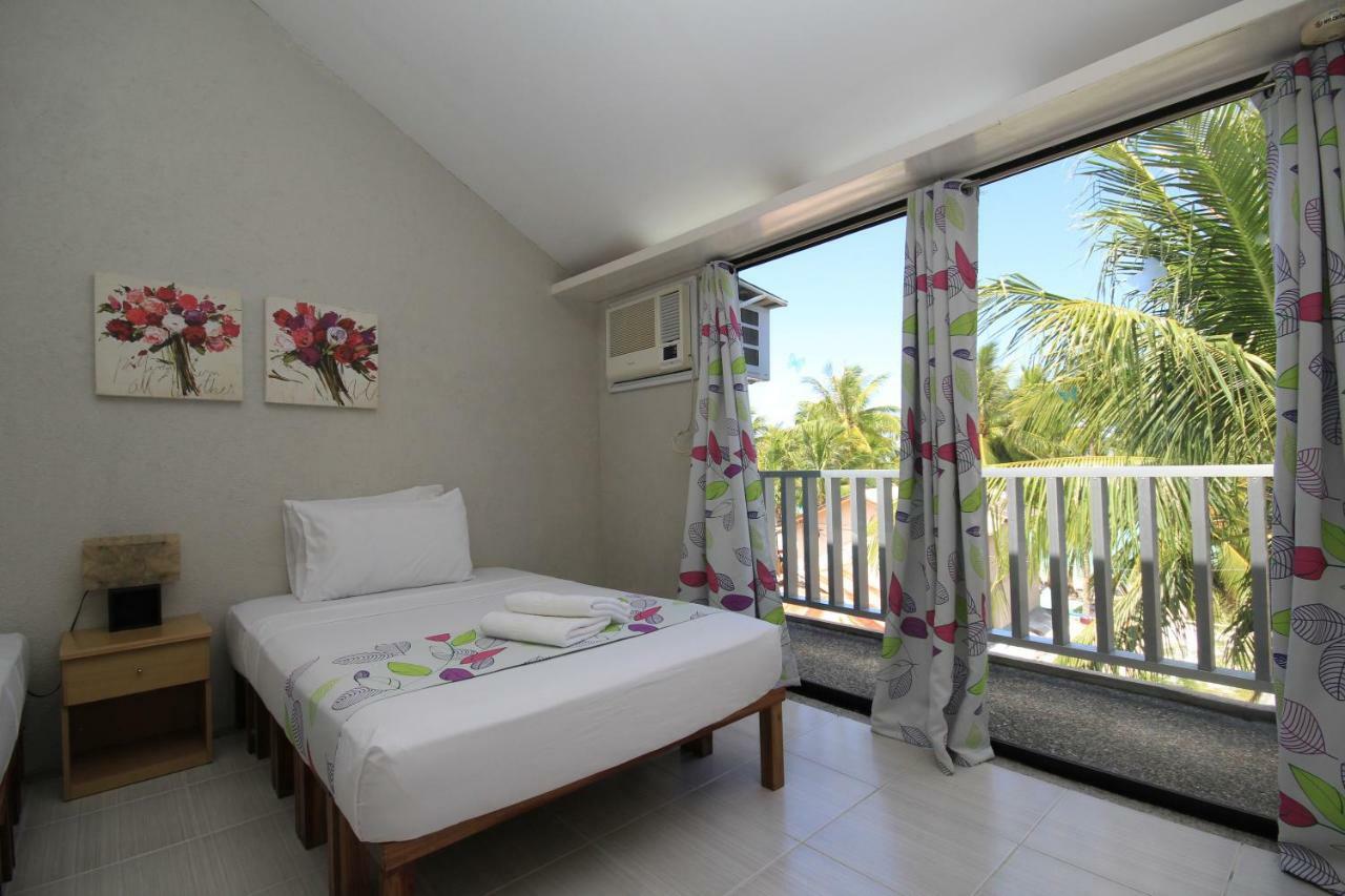 Mr Holidays Hotel Balabag  Buitenkant foto